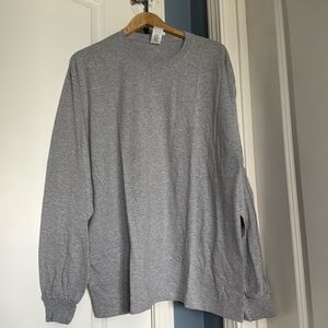 Hemowear long sleeved T-shirt left sleeve access for dialysis